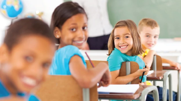 Kids at school learning to prevent obesity